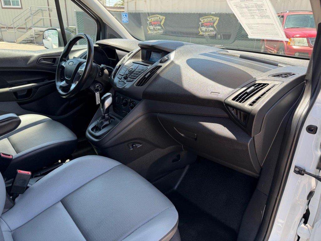 Used 2017 Ford Transit Connect XL FWD image 27