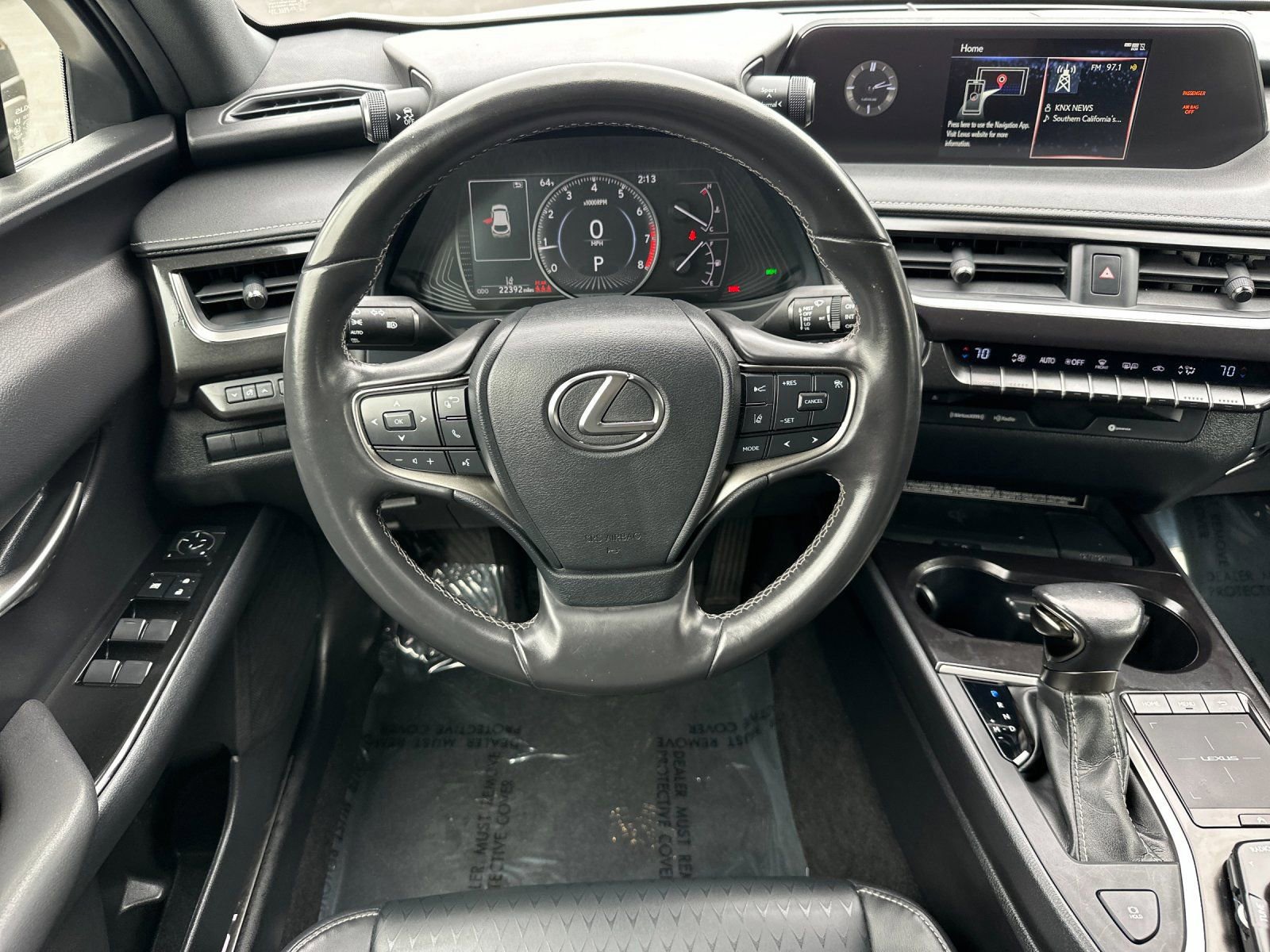 Used 2022 Lexus UX 200 w/ Accessory Package (Z2) image 16