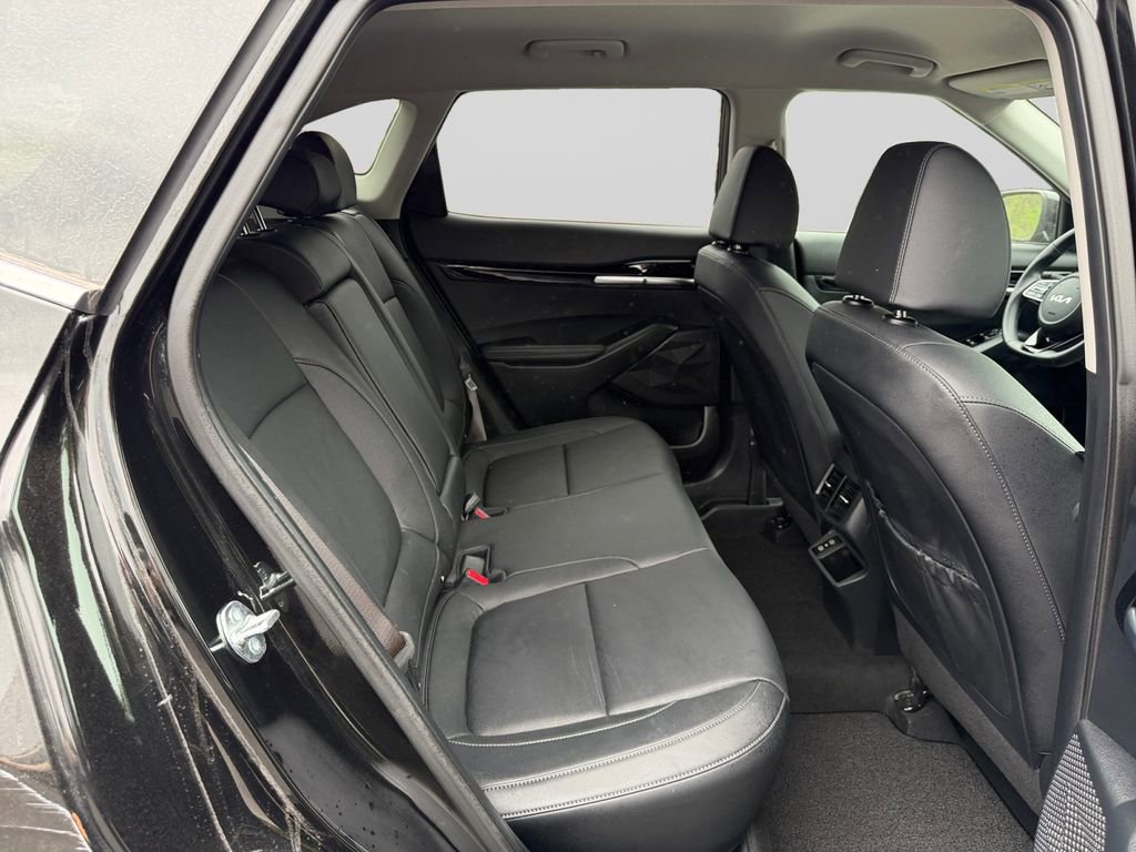 Certified 2025 Kia Seltos SX AWD/4WD image 18