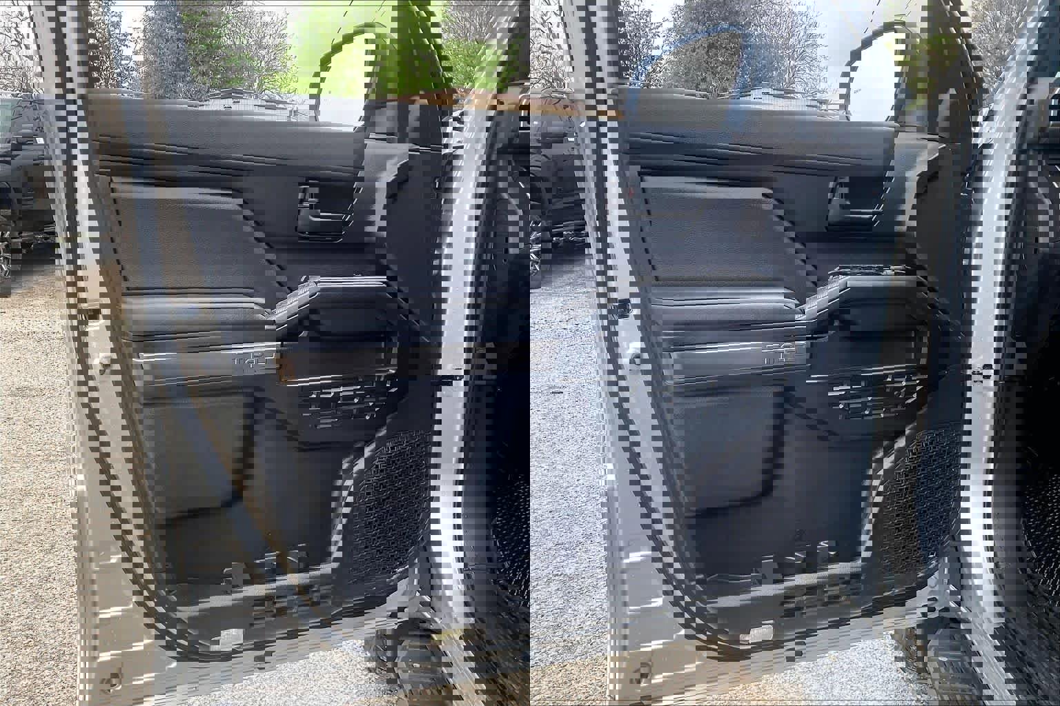 Used 2025 Toyota 4Runner TRD Off-Road image 21