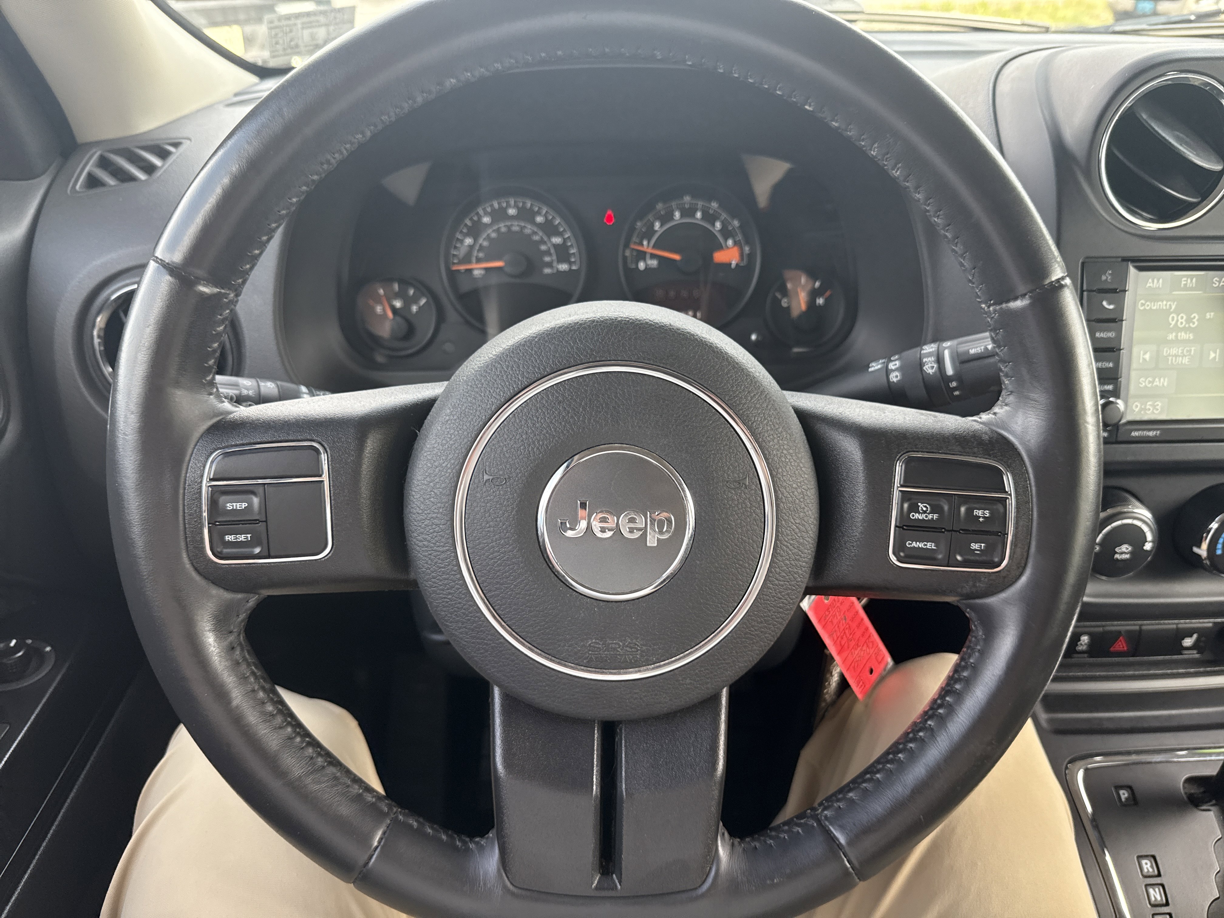 Used 2016 Jeep Patriot Latitude image 17