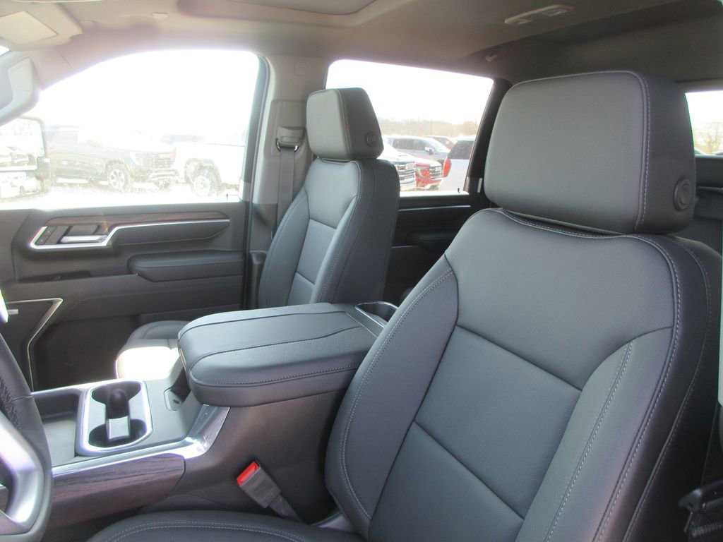 New 2026 GMC Sierra 2500 SLT w/ SLT Premium Package AWD/4WD image 13