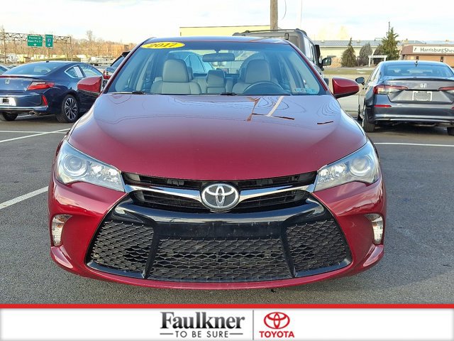 Certified 2017 Toyota Camry SE image 2