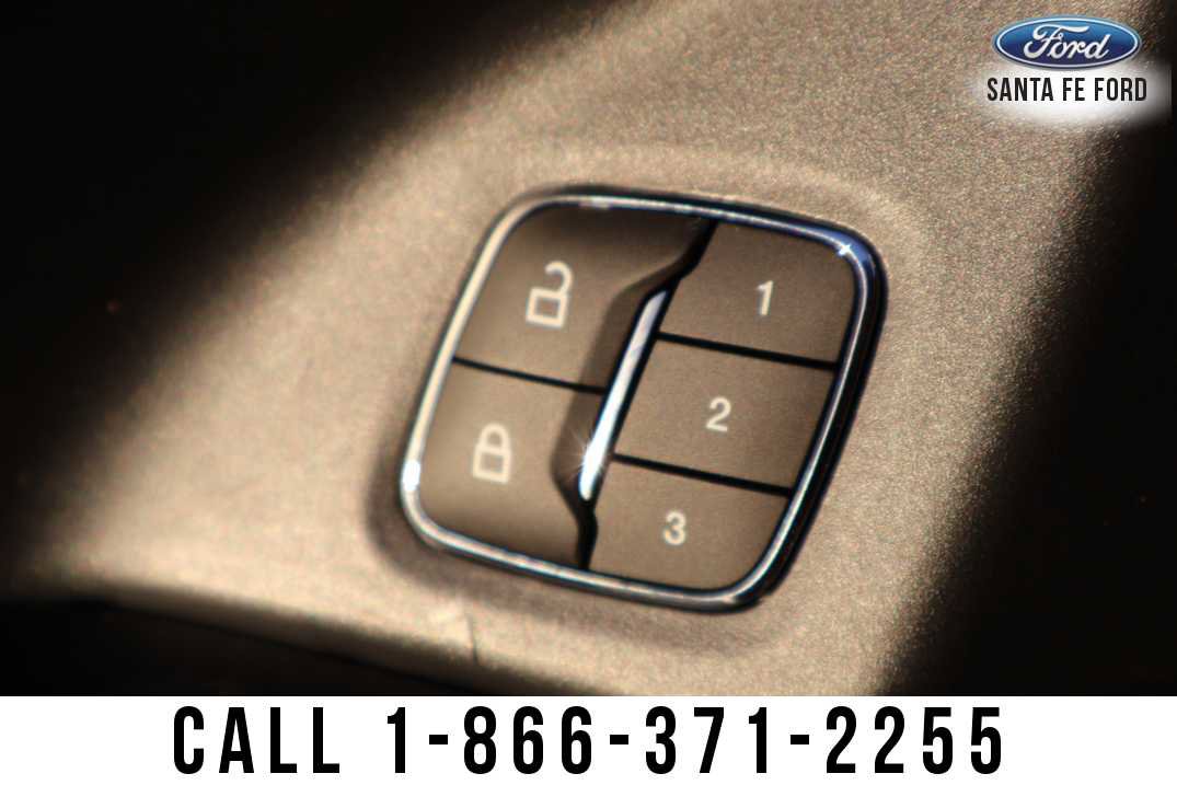 Used 2022 Ford Expedition Max XLT RWD image 14