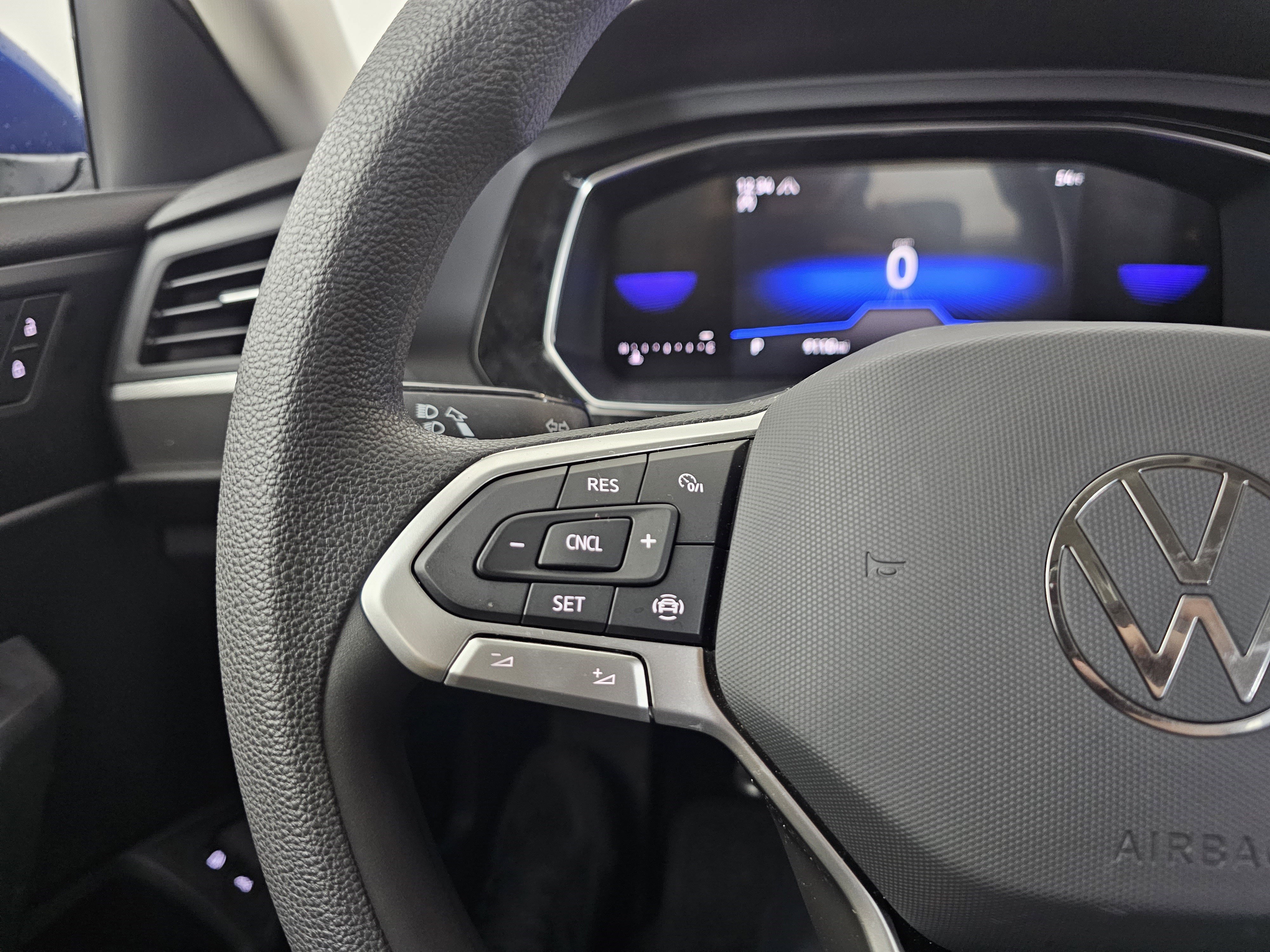 Used 2023 Volkswagen Jetta S image 23