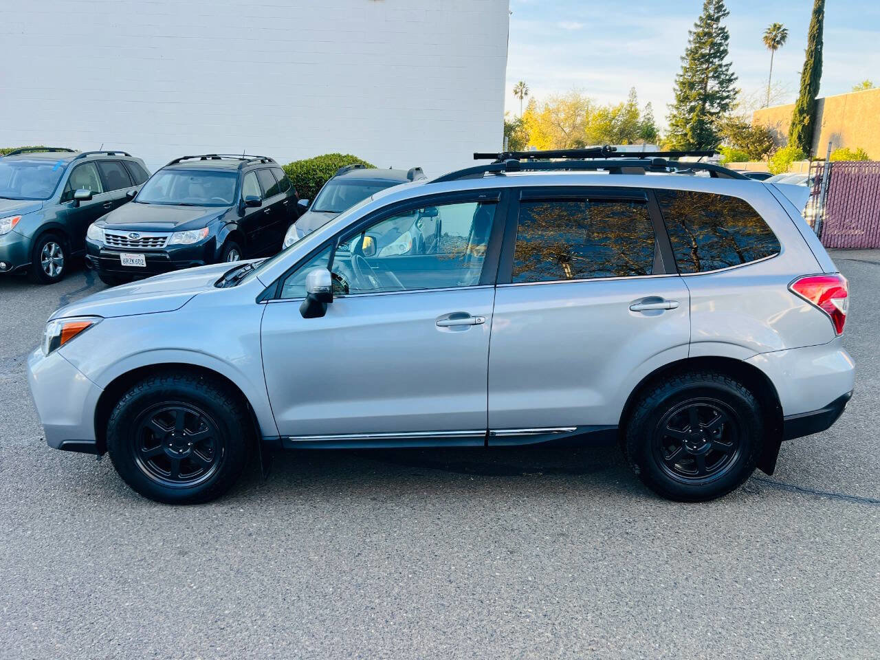 Used 2015 Subaru Forester 2.0XT Touring w/ Popular Package #2 image 5