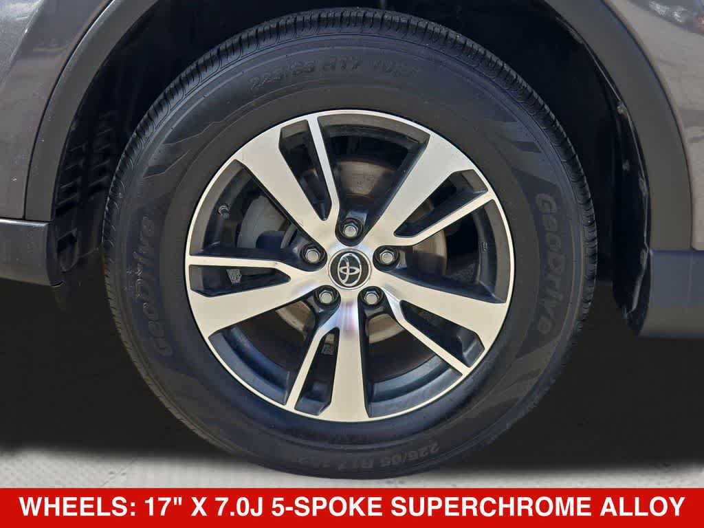 Used 2018 Toyota RAV4 XLE FWD image 12