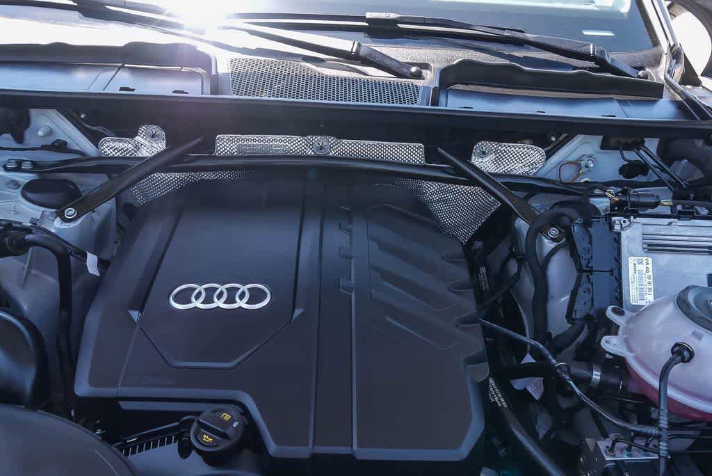Used 2023 Audi Q5 2.0T Premium w/ Convenience Package AWD/4WD image 26
