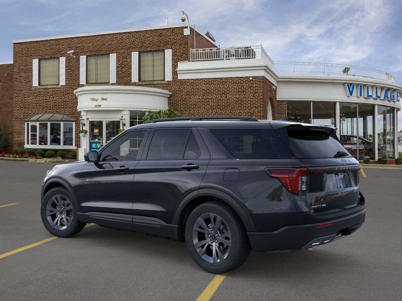 New 2026 Ford Explorer Active w/ Active Comfort Package AWD/4WD image 4