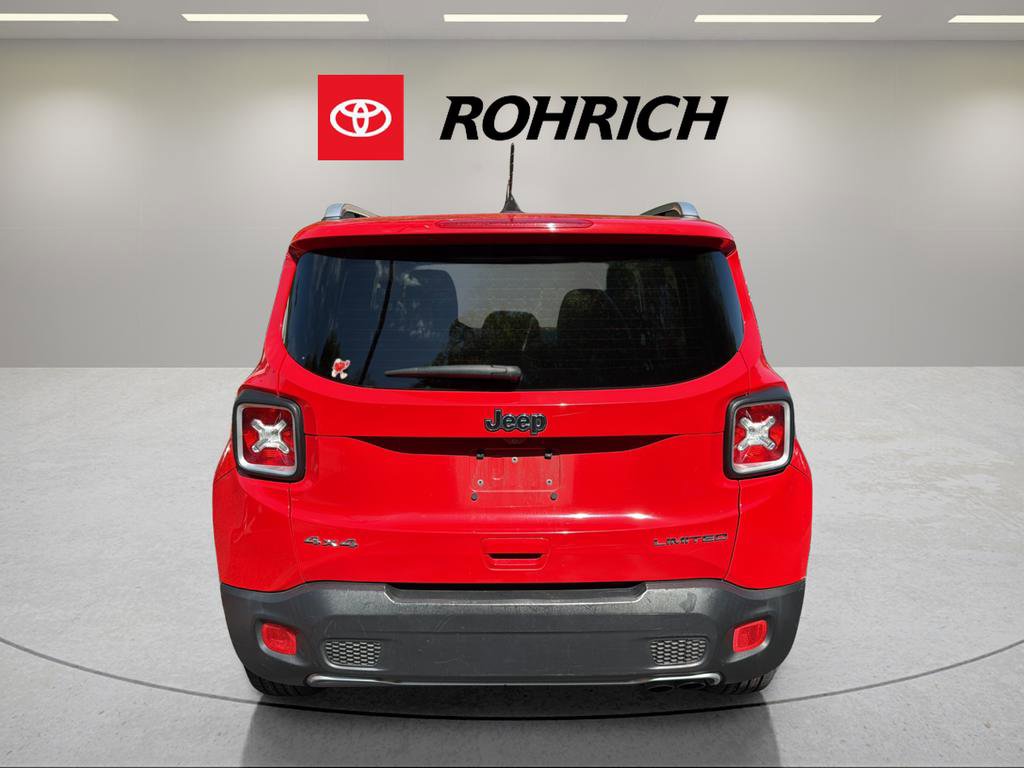 Used 2018 Jeep Renegade Limited w/ UConnect 8.4 Nav Group AWD/4WD image 5