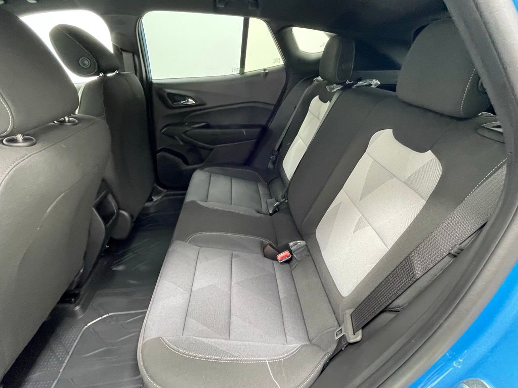 New 2026 Chevrolet Trax RS FWD image 11