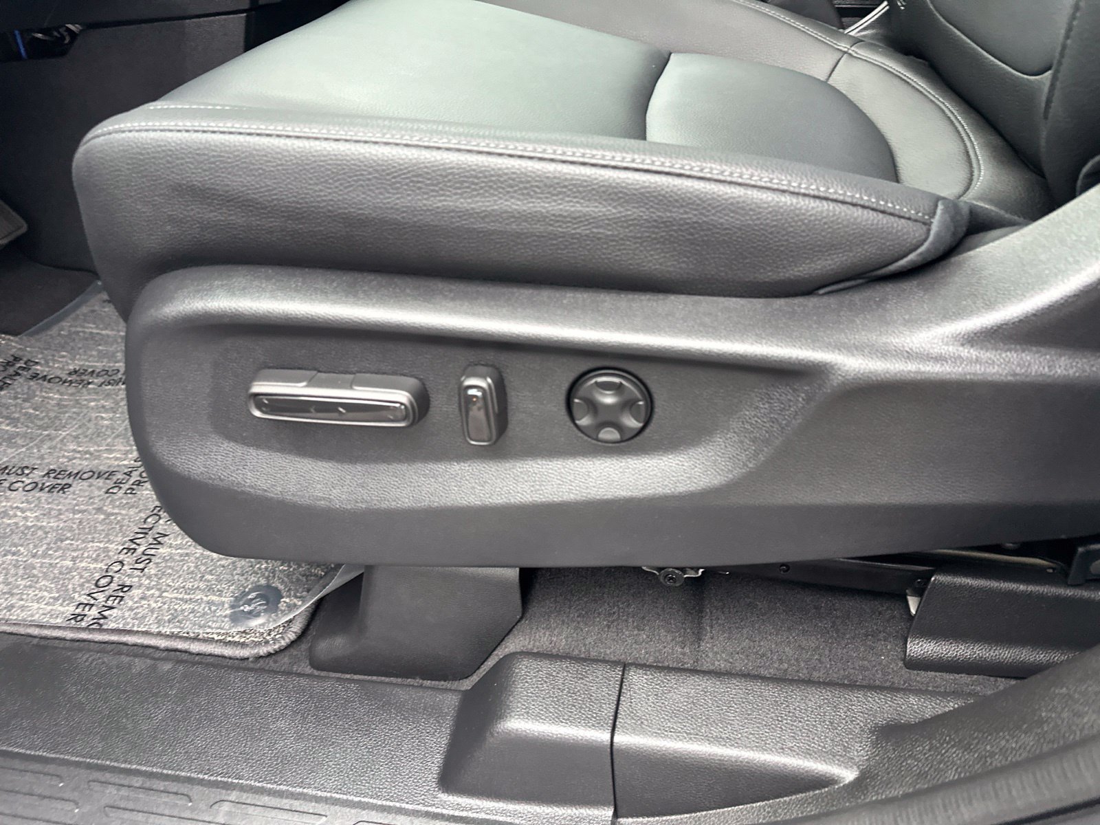 Used 2026 Honda Odyssey EX-L image 14