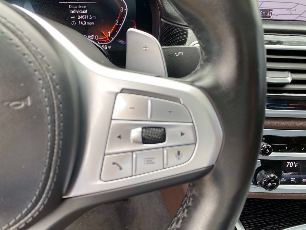 Used 2022 BMW 750i xDrive w/ Executive Package AWD/4WD image 19