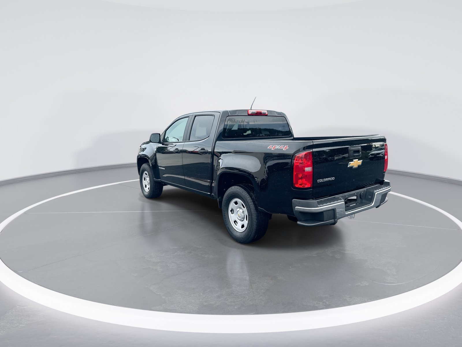Used 2015 Chevrolet Colorado W/T w/ WT Convenience Package AWD/4WD image 7