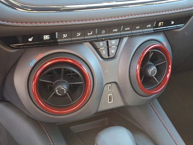 Used 2025 Chevrolet Blazer RS image 15