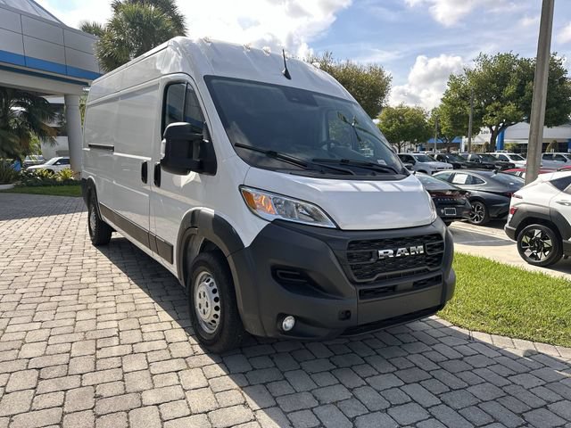 Used 2024 RAM ProMaster 2500 w/ Convenience Group FWD image 16