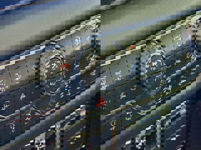 New 2026 Jeep Wrangler Unlimited Rubicon w/ Safety Group image 21