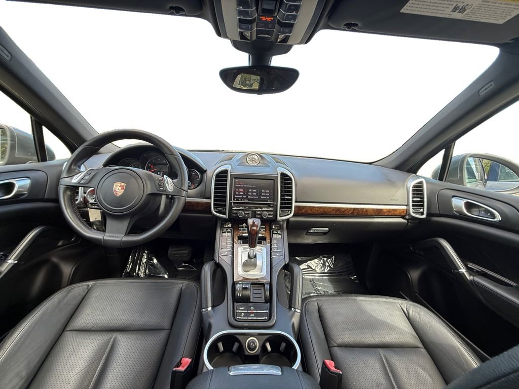 Used 2012 Porsche Cayenne AWD/4WD image 13