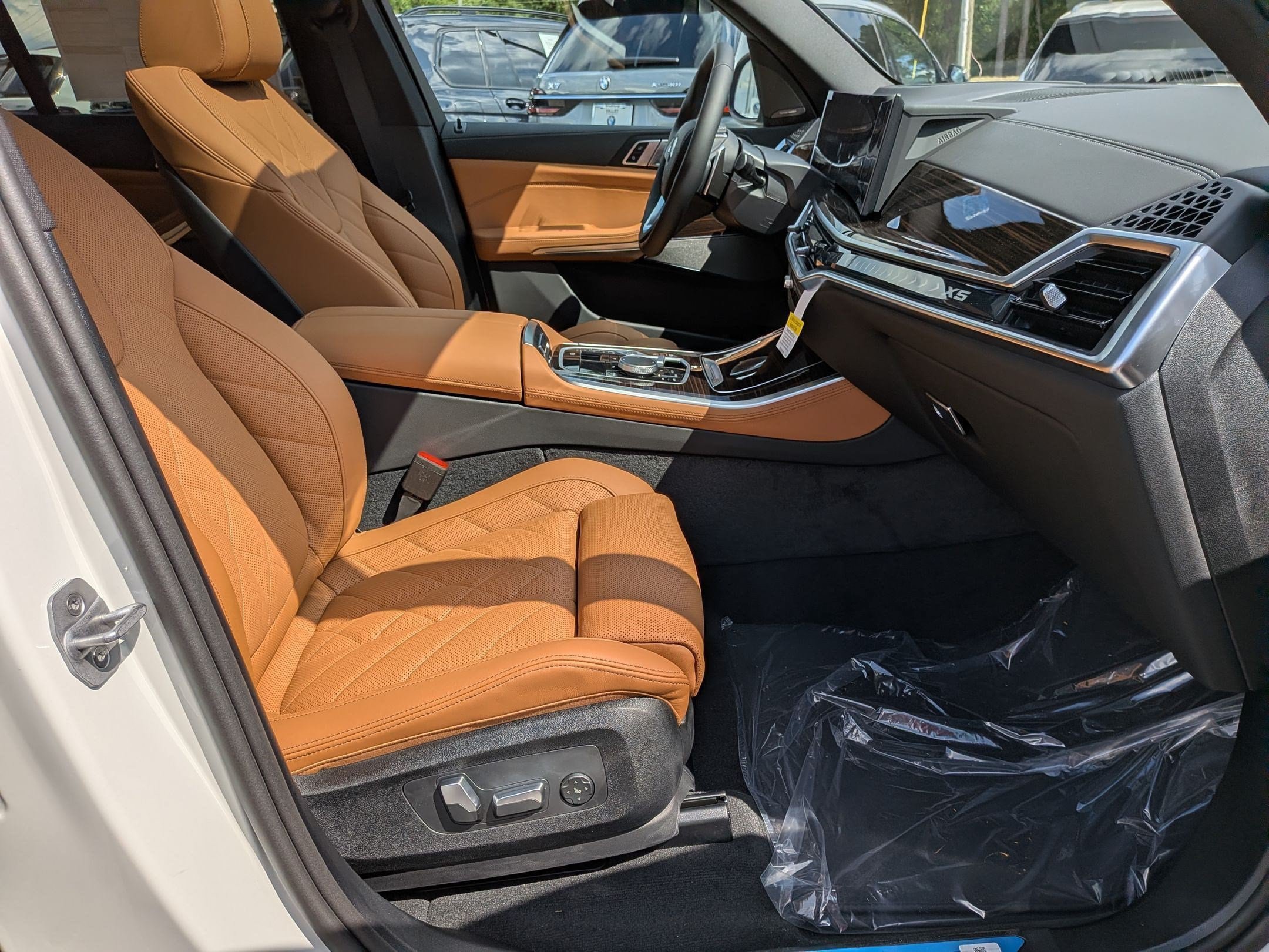 New 2026 BMW X5 xDrive40i w/ Premium Package AWD/4WD image 38