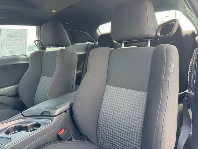 Used 2023 Dodge Challenger R/T w/ Performance Handling Group image 14