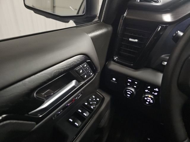Used 2024 GMC Sierra 1500 AT4X image 26