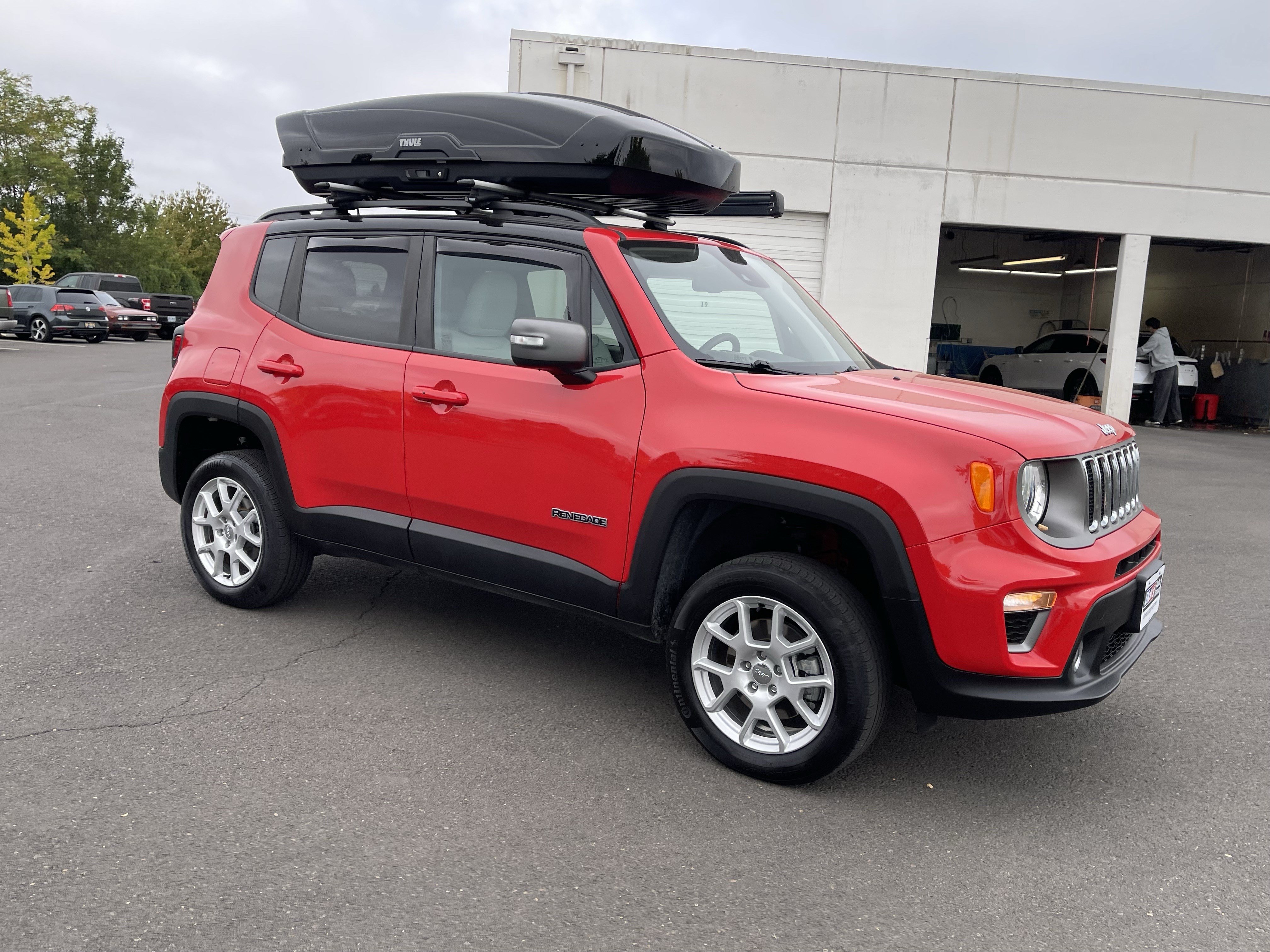 Used 2021 Jeep Renegade Limited AWD/4WD image 7