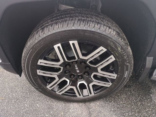 New 2026 GMC Sierra EV Elevation image 33