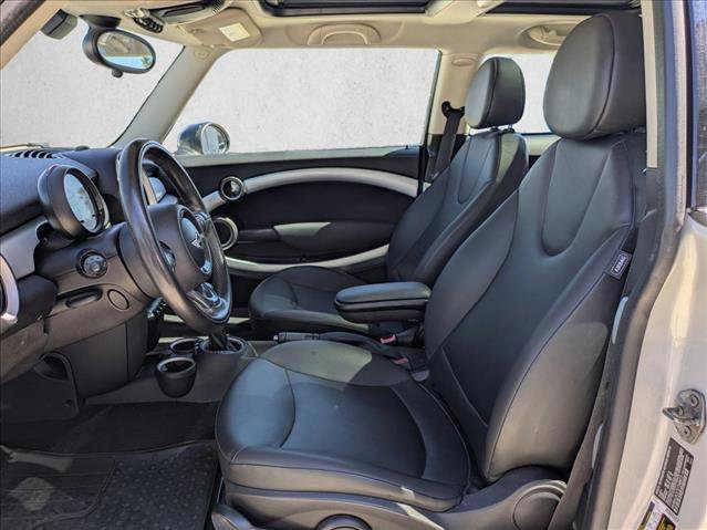 Used 2013 MINI Cooper Hardtop image 15