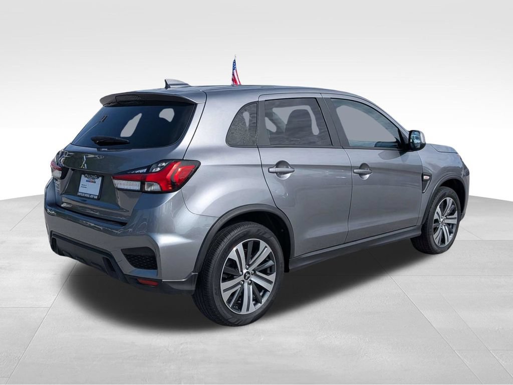 Used 2024 Mitsubishi Outlander Sport ES AWD/4WD image 4
