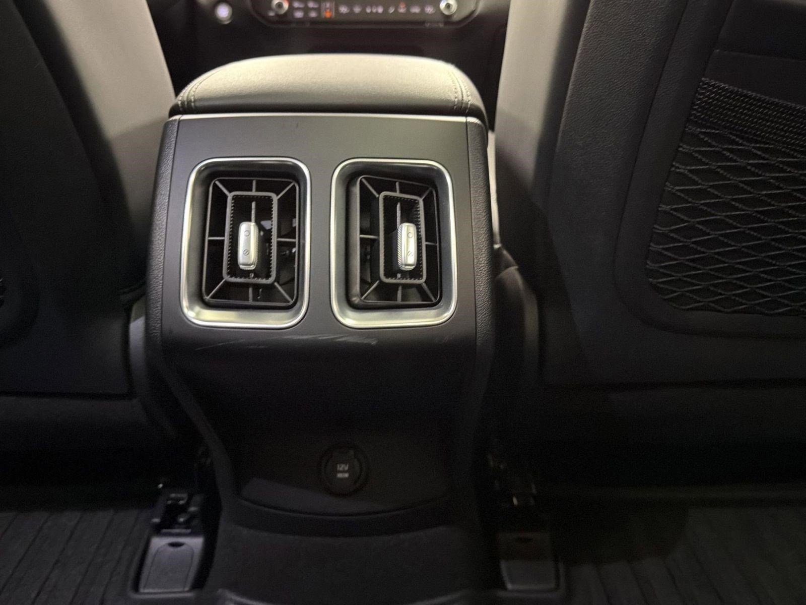 Used 2025 Kia Sorento EX w/ EX Panoramic Sunroof Package AWD/4WD image 31