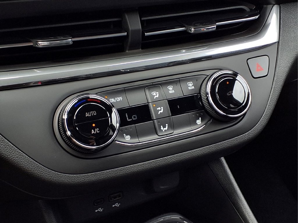 New 2026 Buick Envista Sport Touring w/ Convenience I Package FWD image 22