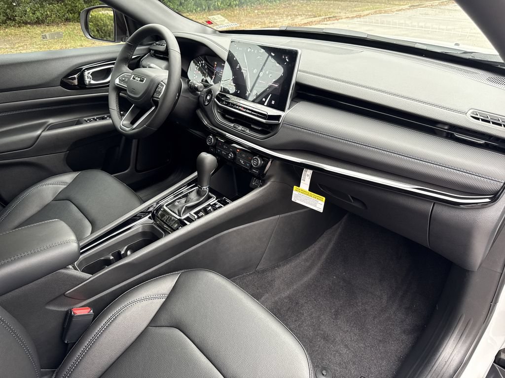 New 2026 Jeep Compass Limited AWD/4WD image 29
