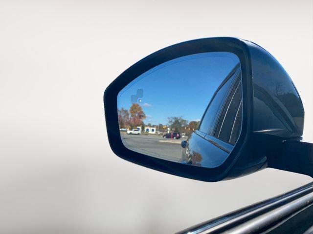 Used 2018 Land Rover Range Rover Evoque HSE Dynamic image 29