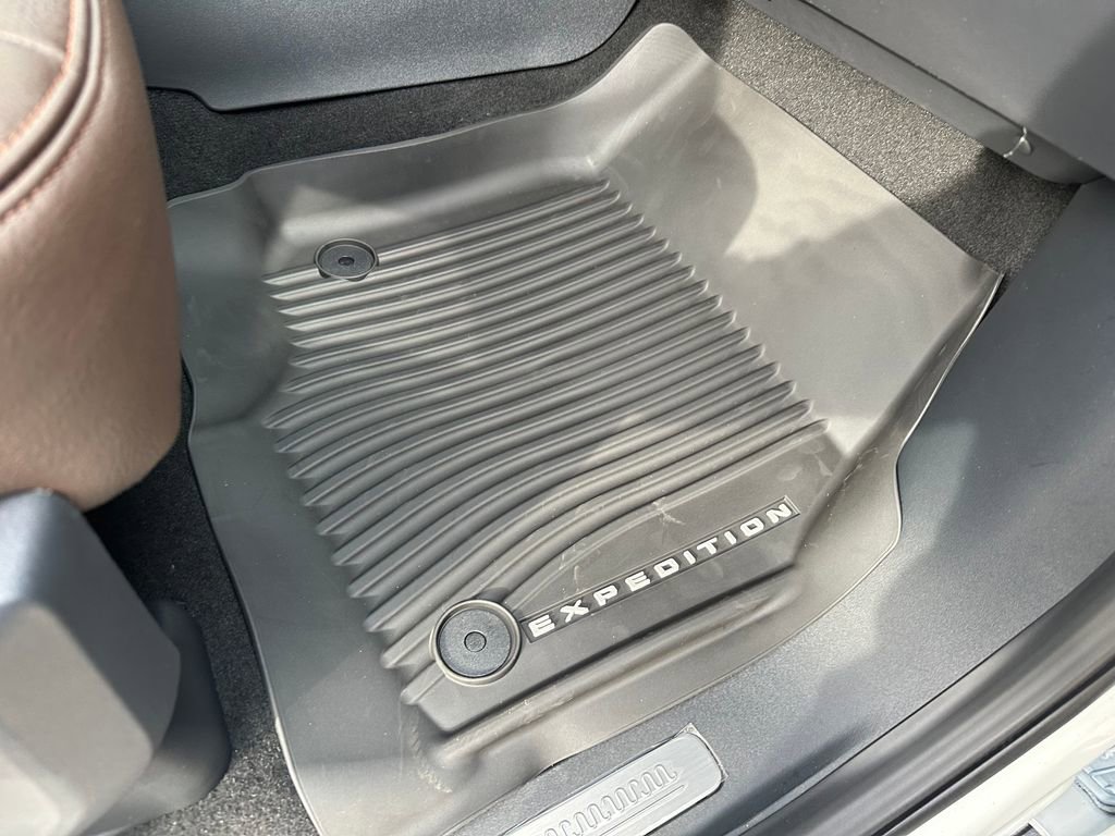 New 2026 Ford Expedition Max King Ranch image 43