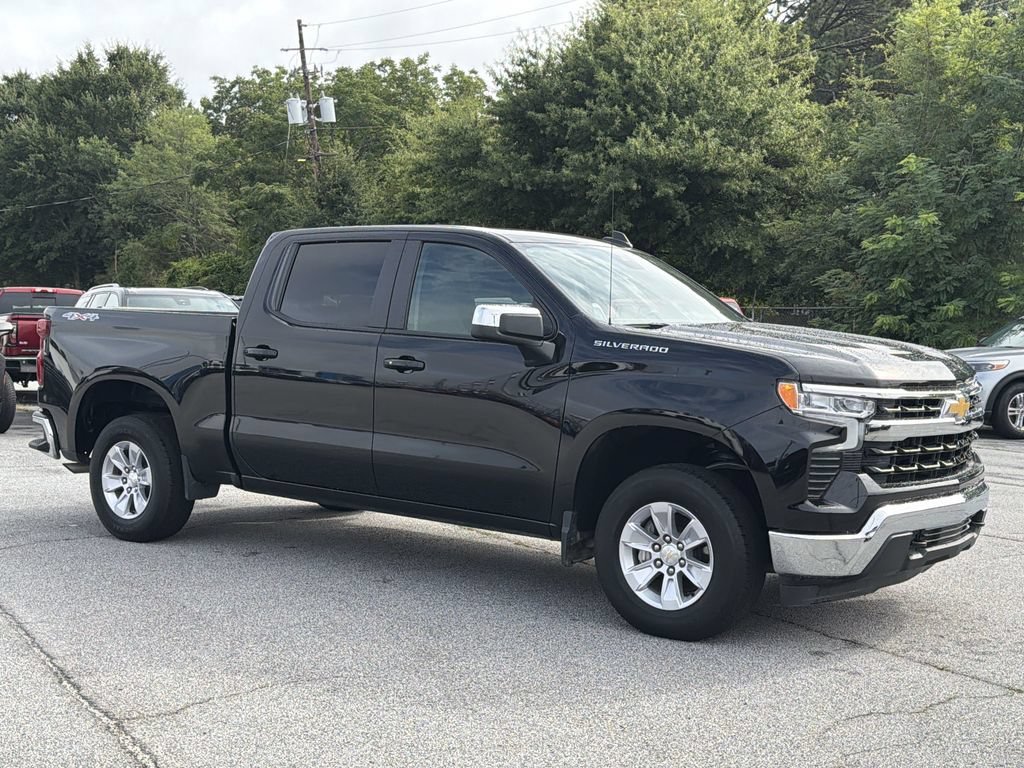 Used 2026 Chevrolet Silverado 1500 LT AWD/4WD image 25
