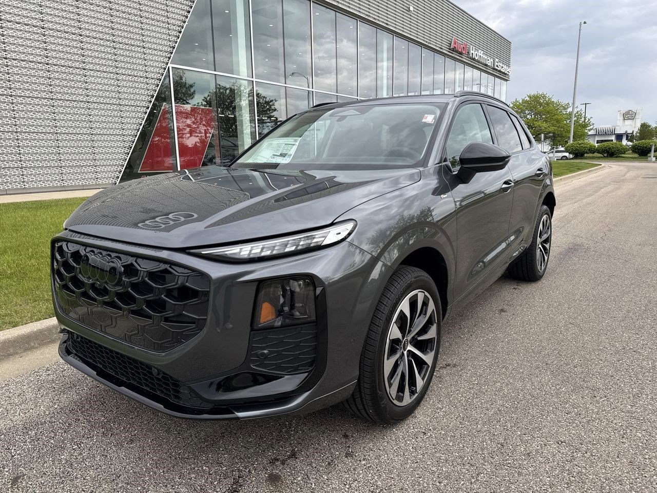 New 2026 Audi Q3 quattro 2.0T AWD/4WD image 23