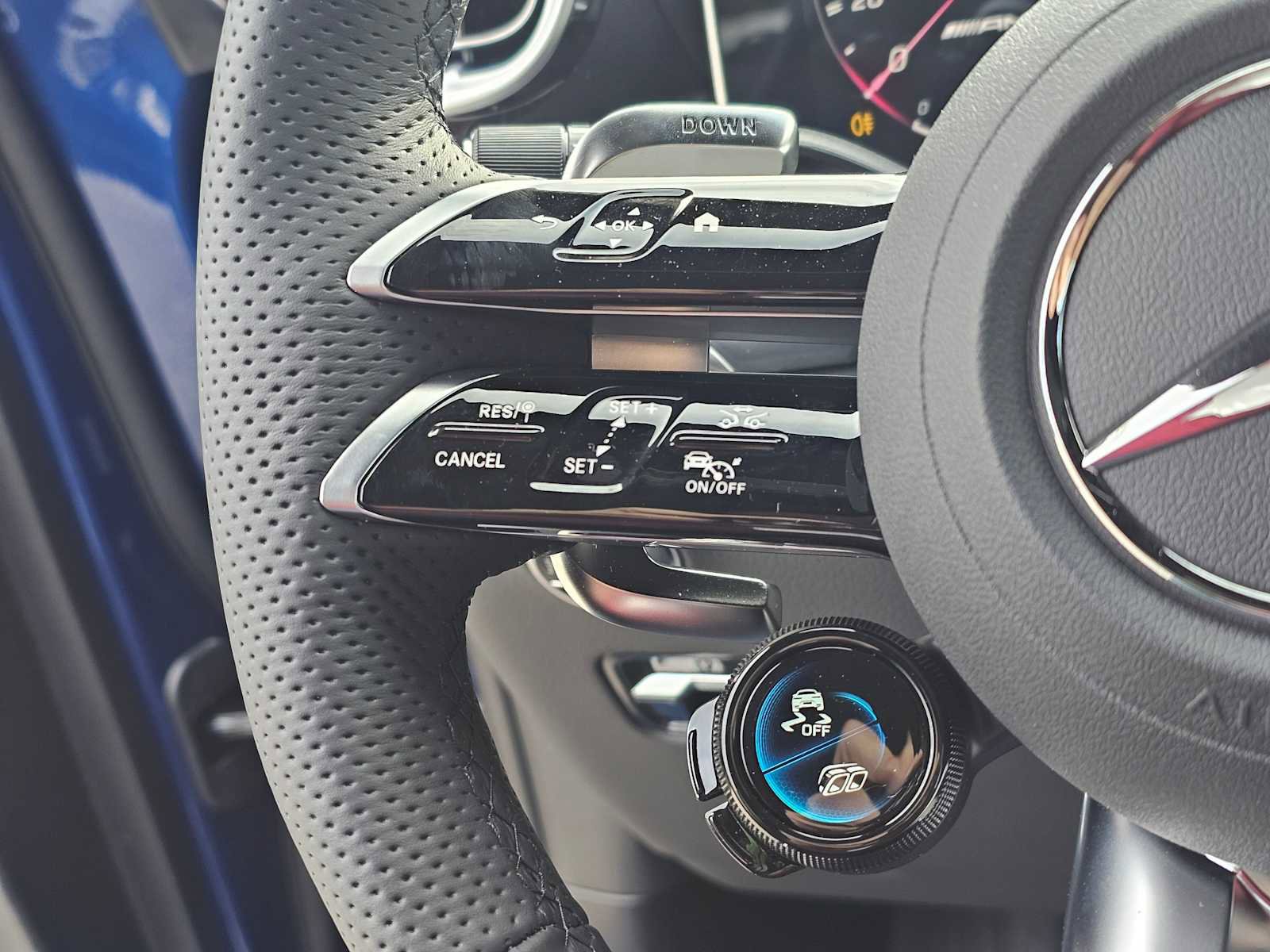 New 2026 Mercedes-Benz GLC 43 AMG 4MATIC Coupe image 27