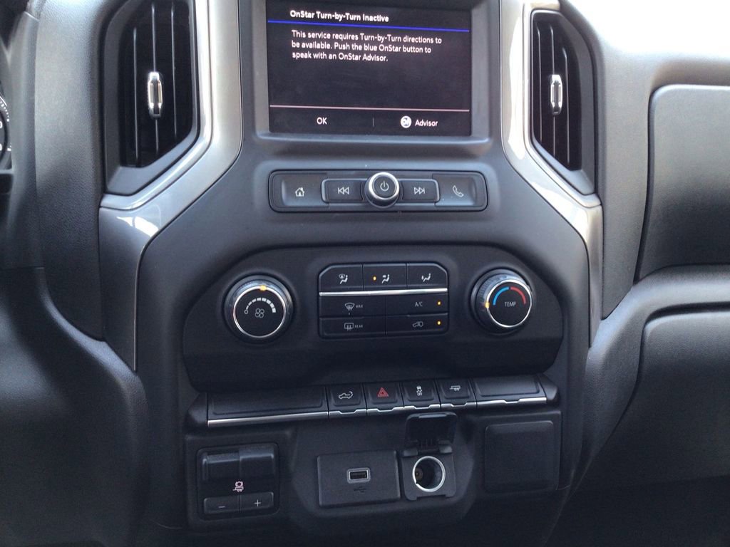 Used 2020 Chevrolet Silverado 1500 Custom w/ Custom Value Package image 14