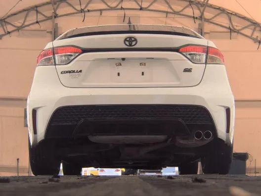 Used 2022 Toyota Corolla SE image 4