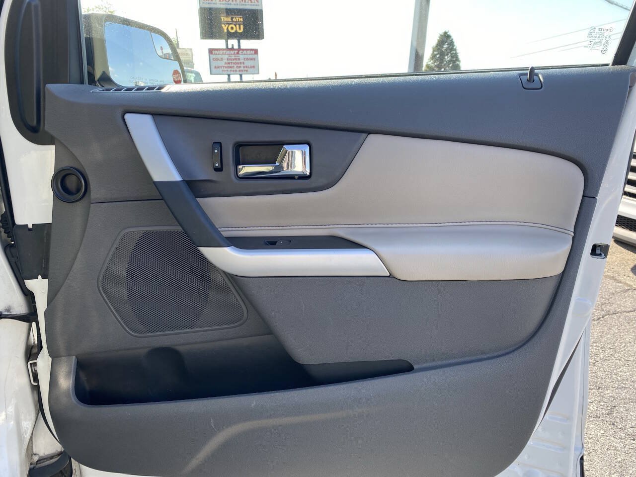 Used 2013 Ford Edge SE FWD image 15