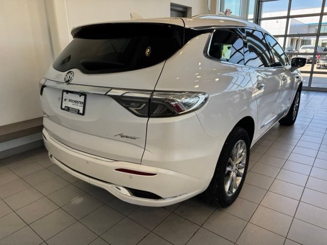 Used 2022 Buick Enclave Avenir w/ Avenir Technology Package AWD/4WD image 43