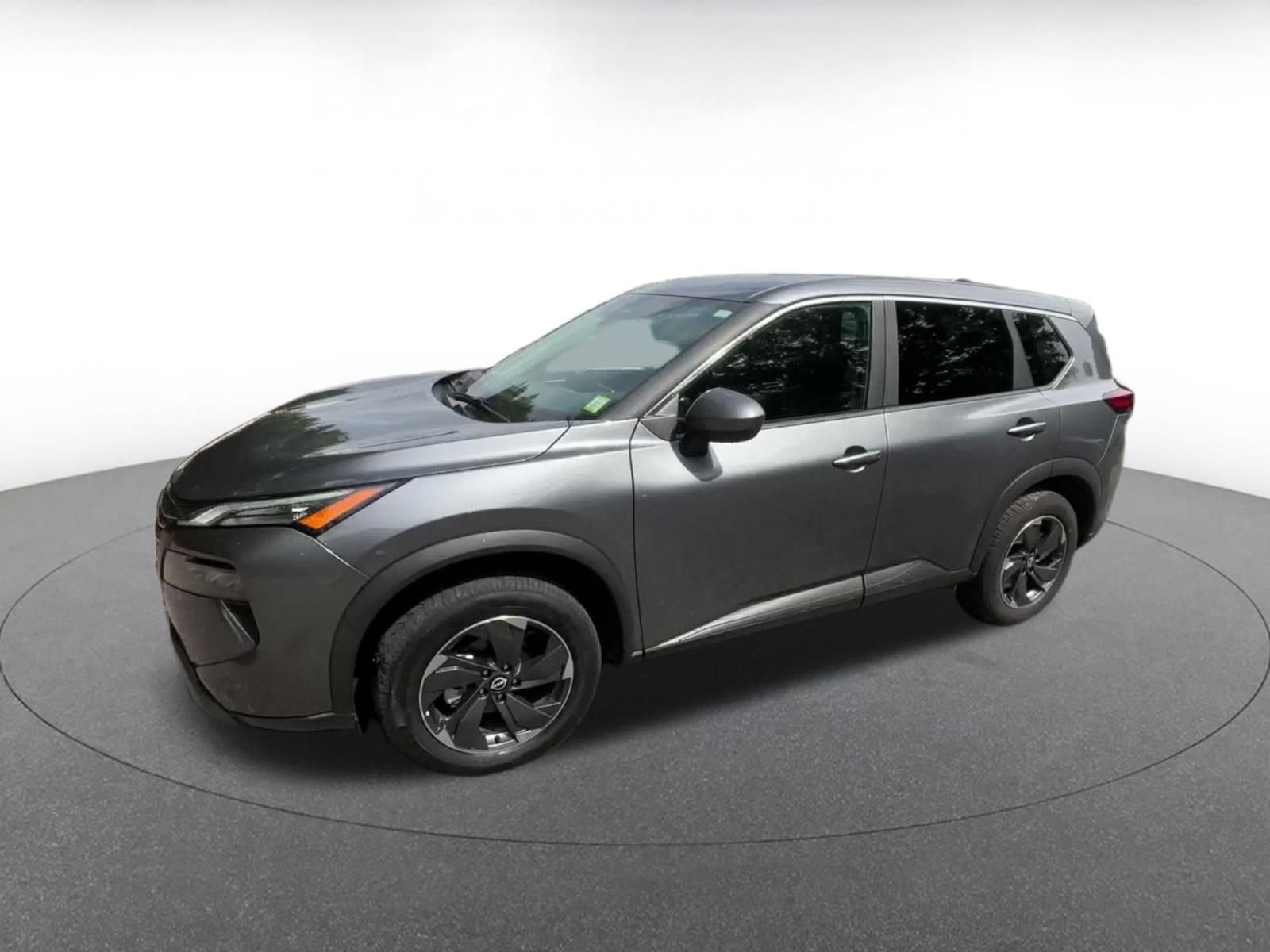 Used 2025 Nissan Rogue SV FWD image 6