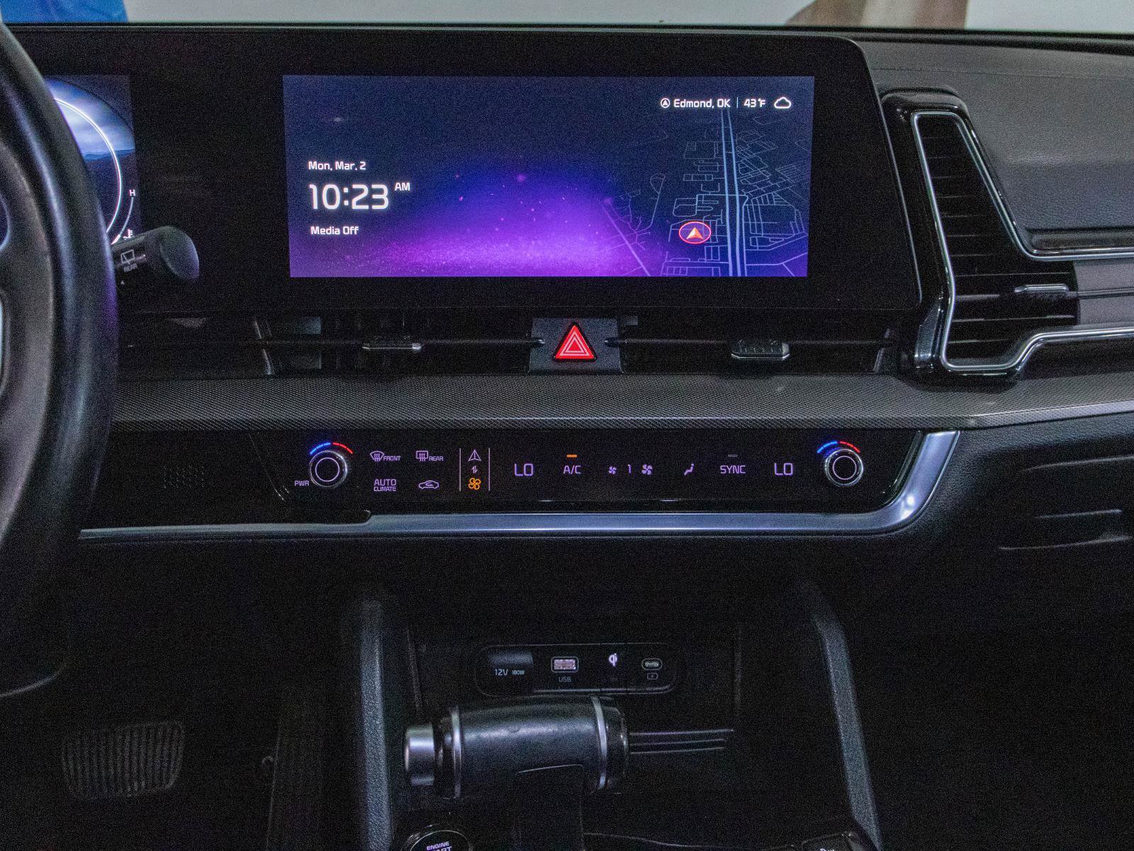 Used 2023 Kia Sportage SX image 4