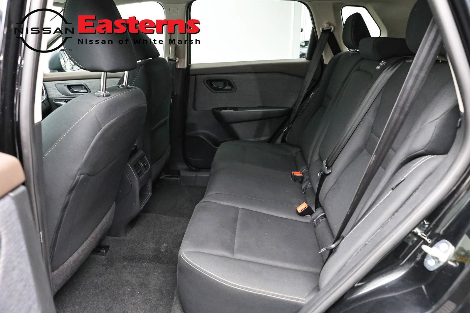 Used 2023 Nissan Rogue S AWD/4WD image 21
