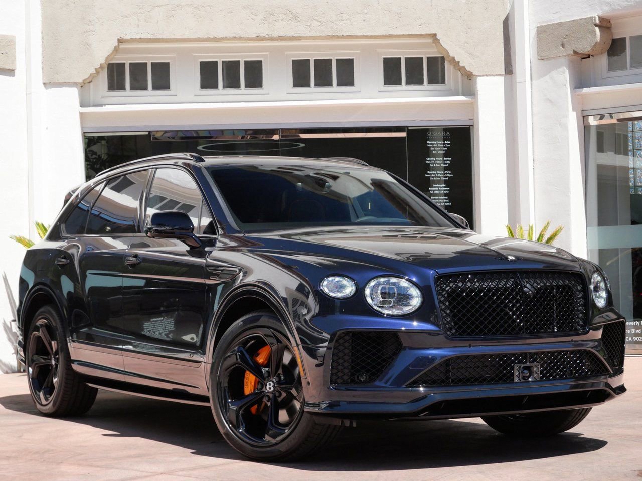 New 2025 Bentley Bentayga