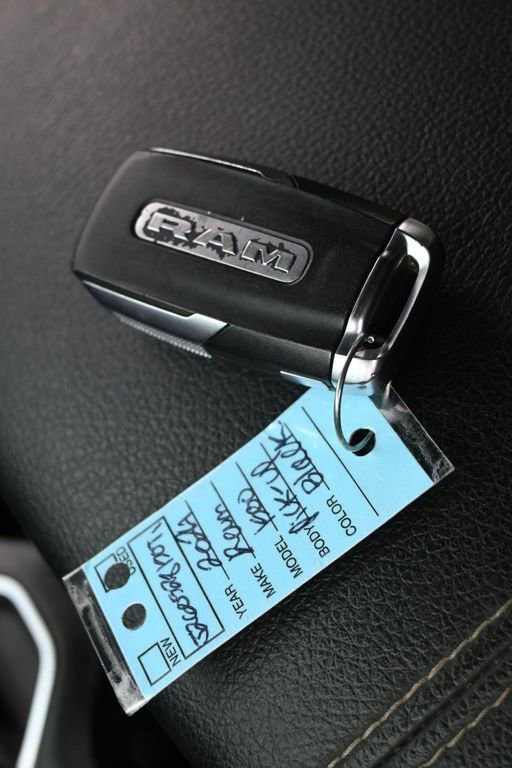Used 2024 RAM 1500 Big Horn RWD image 28