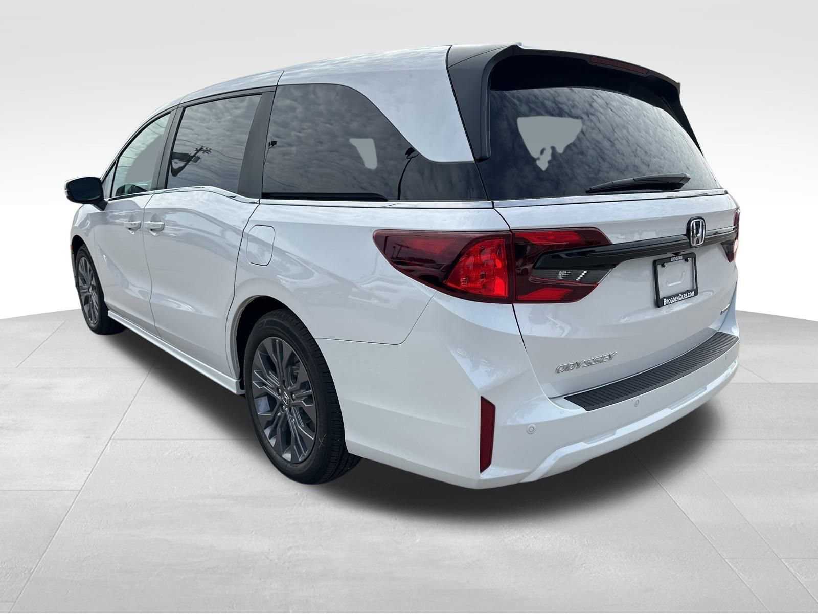 Used 2026 Honda Odyssey Touring image 13