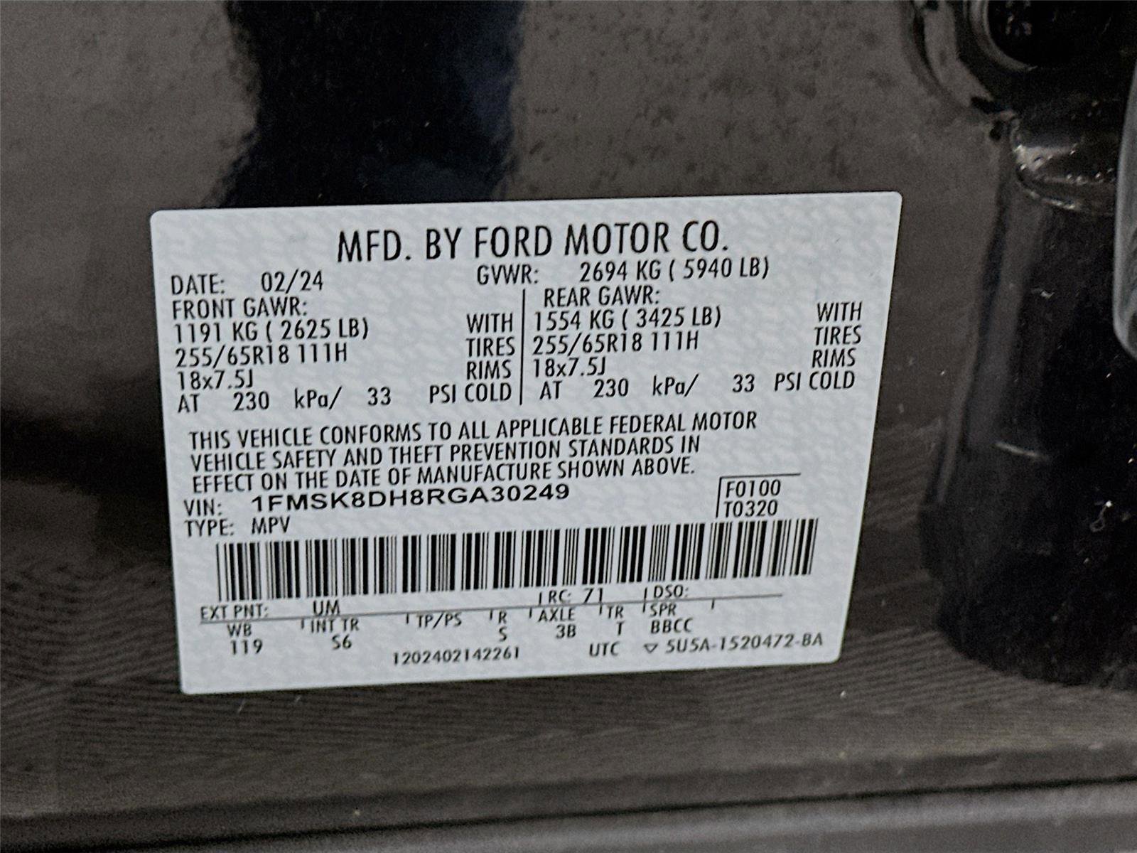 Used 2024 Ford Explorer XLT w/ Equipment Group 202A AWD/4WD image 22