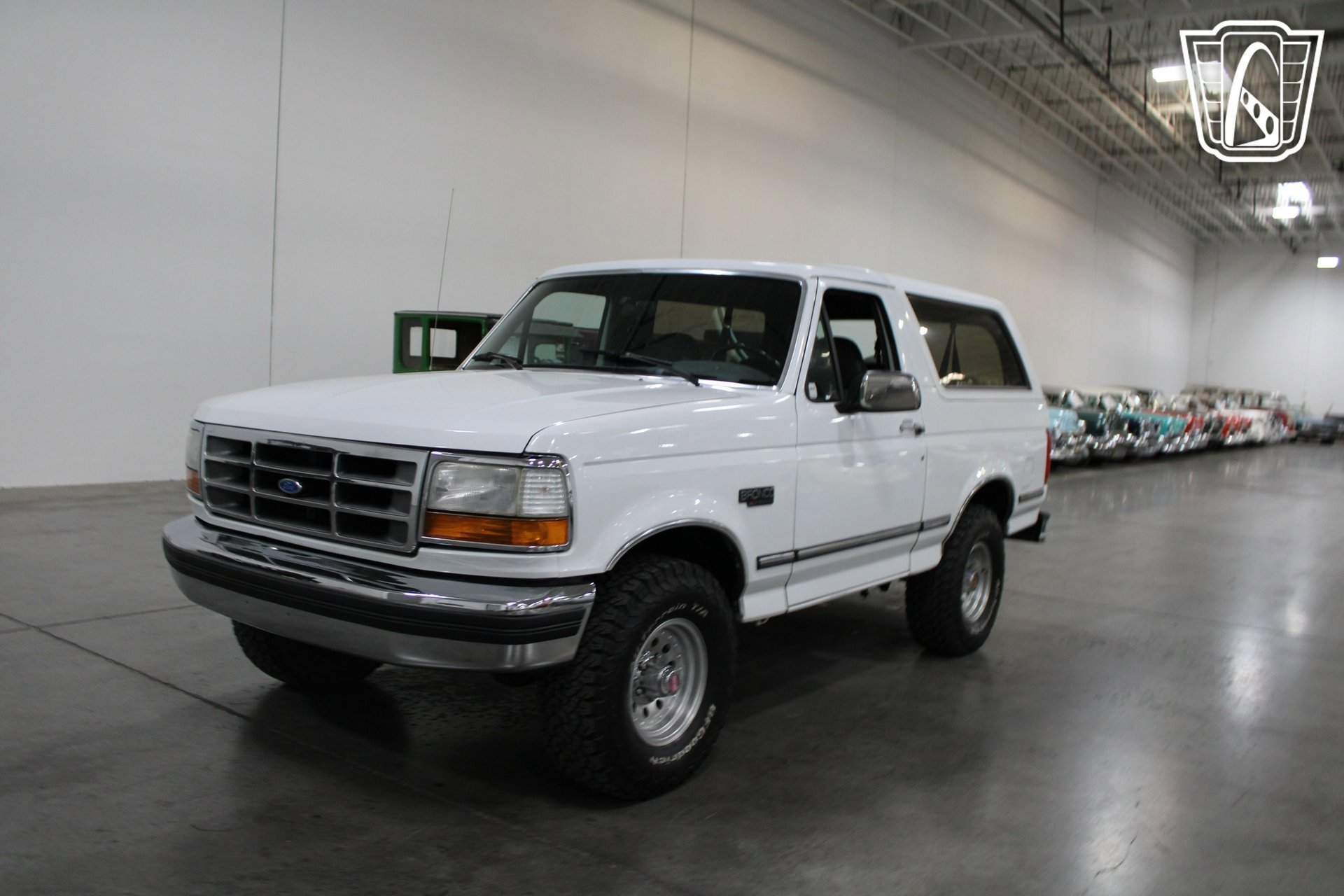 Used 1992 Ford Bronco XLT image 35