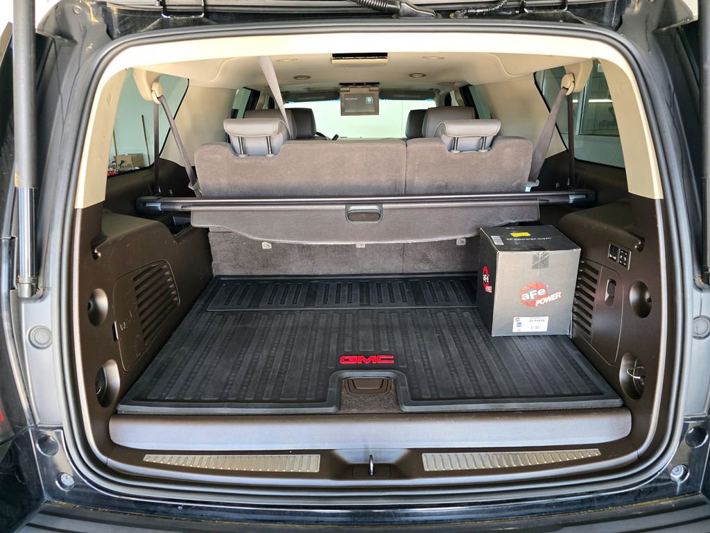 Used 2019 GMC Yukon XL Denali w/ Denali Ultimate Package AWD/4WD image 29